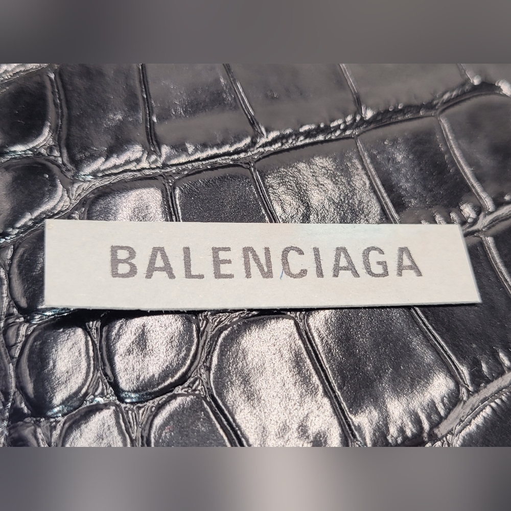 BALENCIAGA B DOT Wallet On Chain - Picture 5 of 10